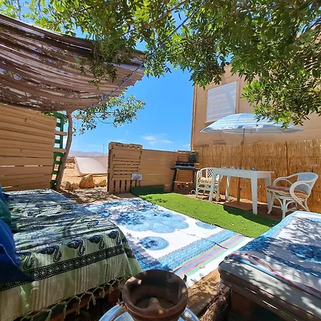 Tiny House Camion Fijo En Islas Canarias Campsite *